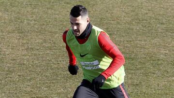 Vitolo en un entrenamiento.