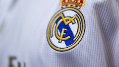 Which NBA players support Real Madrid or Barcelona?