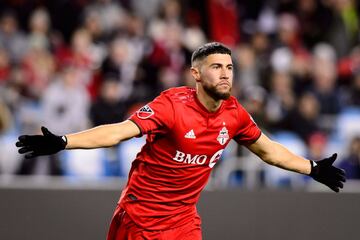 El mediocampista canadiense juega en Toronto FC