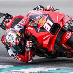 Acosta no puede ser más sincero: “Me lo estoy pasando de p... madre”