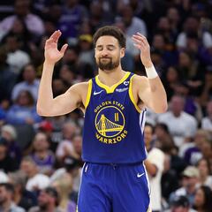 Why did Klay Thompson turn down more money from other NBA teams to join the Mavericks?