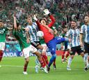 Mucho juego duro en el Argentina - México