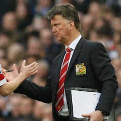 El primer cara a cara entre Mata y Van Gaal: "Hola, soy Louis, dime cosas sobre ti"