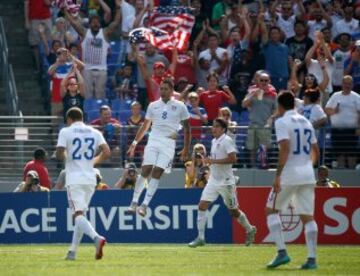 El equipo norteamericano se llevó el triunfo con goles de Dempsey (3), Zardes, Johannsson y González. Cuba recibió seis goles por segunda vez en el torneo.