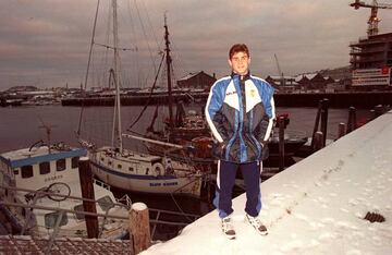 Iker Casillas braves the cold in Trondheim, Norway in 1997.