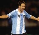 Argentina golea a Chile en el debut en las eliminatorias