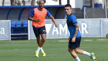 Joaquín se entrena con el Huesca.
