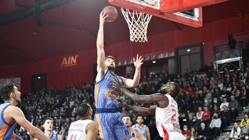 El Valencia despierta a tiempo para agarrar el liderato