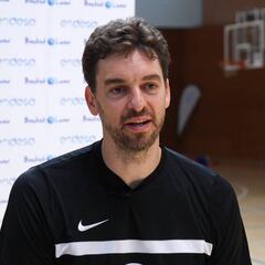 38 preguntas en su 38 cumpleaños: "Marc es el defensa más pesado"