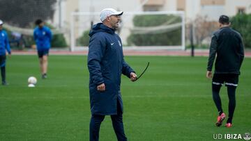 Jémez sobre el duelo contra la Real Sociedad B: "Estamos obligados a ganar"