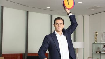 Albert Rivera: "En Cataluña se está usando el deporte para dividir"