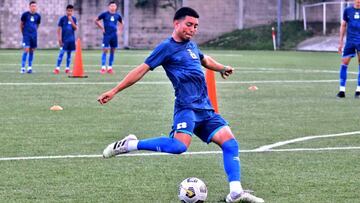 La selecci&oacute;n de El Salvador contin&uacute;a con su preparaci&oacute;n antes de encarar las eliminatorias de Concacaf. Se enfrentan en amistoso a su similar de Costa Rica, rival en el Octagonal.