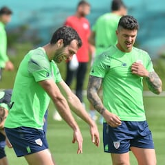 Lezama: Lekue progresa sin Muniain en el exterior