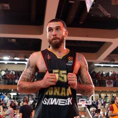 El Baskonia cae por las malas decisiones del último cuarto