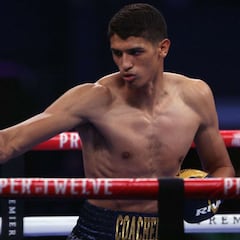 Fundora: el superwelter de 1,97 llama a la puerta del Mundial