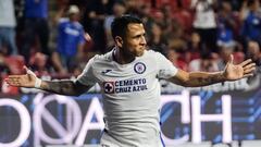 Yotún y Aquino, consolidados en el fútbol mexicano