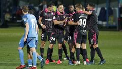 Los jugadores del Tenerife celebran el gol de Jorge durante el partido ante el Fuenlabrada de LaLiga Smartbank 2020/2021.