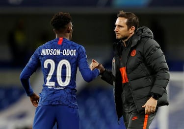 Lampard pone firme al Chelsea