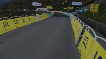 Imagen de la rampa final del Pas de Peyrol o Puy Mary, final de la decimotercera etapa del Tour de Francia 2020.