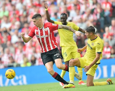 Al navarro pareció no pesarle la eterna fiesta que vivió el Athletic tras ganar la Copa del Rey.  Suyo fue el tanto de los bilbaínos en el empate ante el Villarreal.