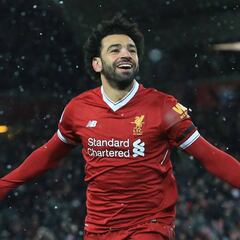 Salah avisa a Guardiola con un partido 'messiánico'