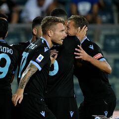 El Lazio, con Pedro y Reina de titulares, arranca con buen pie