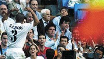 <b>PUESTA DE LARGO.</B> Las cámaras de Digital +, con los galácticos.