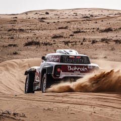 Sainz sigue intratable: hat-trick y dos minutos más a Al Attiyah