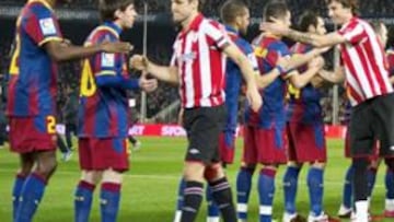 <b>LA ANTERIOR VISITA. </b>Barcelona y Athletic antes de jugar el anterior partido entre ambos en el Camp Nou.