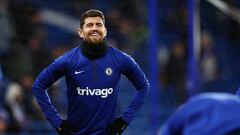 Chelsea midfielder Jorginho set for move across London to Arsenal