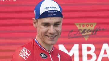 Fabio Jakobsen celebra su victoria en El Puig en la cuarta etapa de la Vuelta a España 2019.