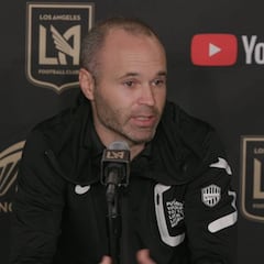 Andrés Iniesta: "Carlos Vela es un jugador que marca diferencias"