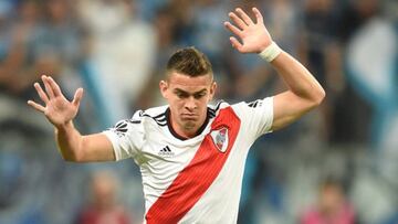 Santos Borré con River.
