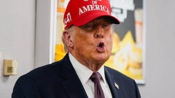 U.S. President Donald Trump speaks during a visit to a Whataburger in Corpus Christi, Texas, U.S., February 27, 2026. REUTERS/Elizabeth Frantz
