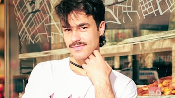 Peldanyos prueba todas las patatas de bolsa de supermercado y dicta sentencia con las mejores: “Son de churrería fallera”