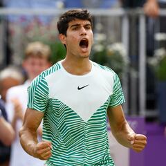 Alcaraz: “Siento que llevo diez años jugando en hierba”