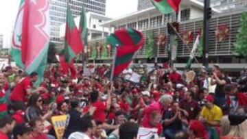 Aficionados de la Portuguesa protestan en Sao Paulo contra el descenso del equipo.