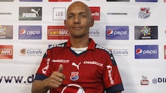 DIM reemplaza a Zubeldía con un técnico de la casa