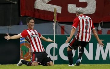 El equipo cardenal visita a Estudiantes en el primer partido de los octavos de final de la Copa Libertadores. La vuelta será en Bogotá el 12 de mayo. 