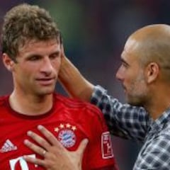 Guardiola: "La táctica es simple: atacar todos, defender todos"