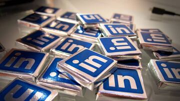 LinkedIn incluye chatbots para buscar trabajo