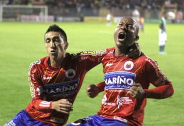 Fram Pacheco: Estuvo en Independiente en el 2000. Compartió vestuario con Forlán