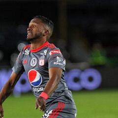 Iván Vélez y Darío Bottinelli no seguirán en América