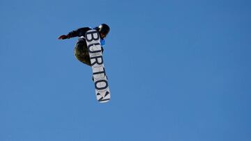 José Antonio Aragón, 'Josito', en pleno salto.