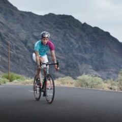 Ajram inició ayer 7 ironman en 7 días en las 7 islas Canarias