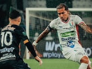 Dayro Moreno en el primer tiempo ante Jaguares.