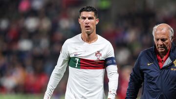 Cristiano Ronaldo, tras ser atendido ante la República Checa.