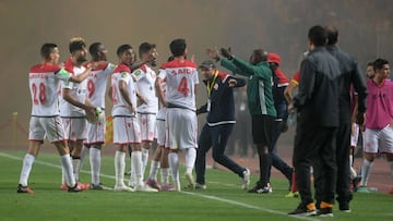 Wyded soccer players refuse to continue playing after the Video assistant referee (VAR) system did not work and the match was interrupted during the 2nd leg of CAF champion league final 2019