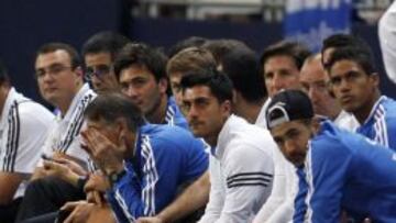 EN EE UU. Mino Fulco en el centro de la imagen viajó con el equipo a la pretemporada en EE UU.