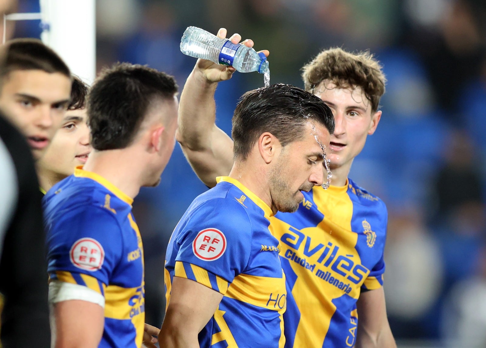 Primera RFEF hoy, en directo: resultados y partidos de la jornada 27, grupos 1 y 2, en vivo